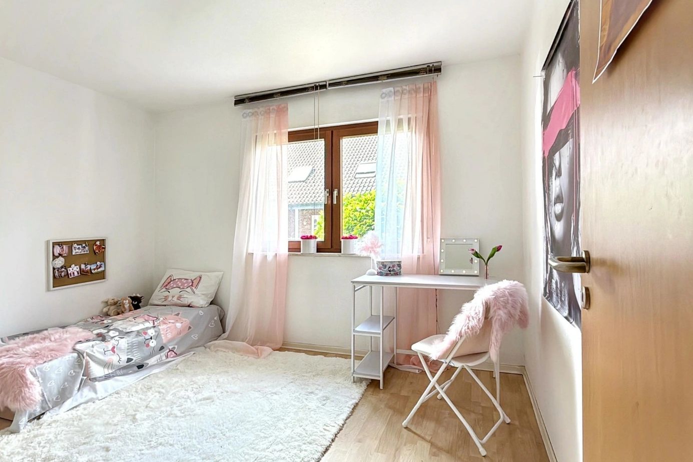 Einladendes Kinderzimmer nach Home Staging – Immobilienmakler Siegburg