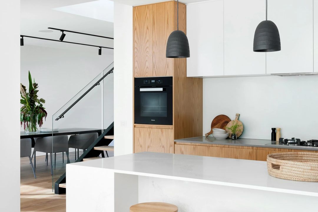 offene-kueche-modern-einrichten Raum für Genuss und gemeinsames Kochen